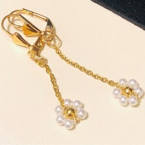 Pearl flower drop earrings, minimalist jewelry, boutique earrings NEW